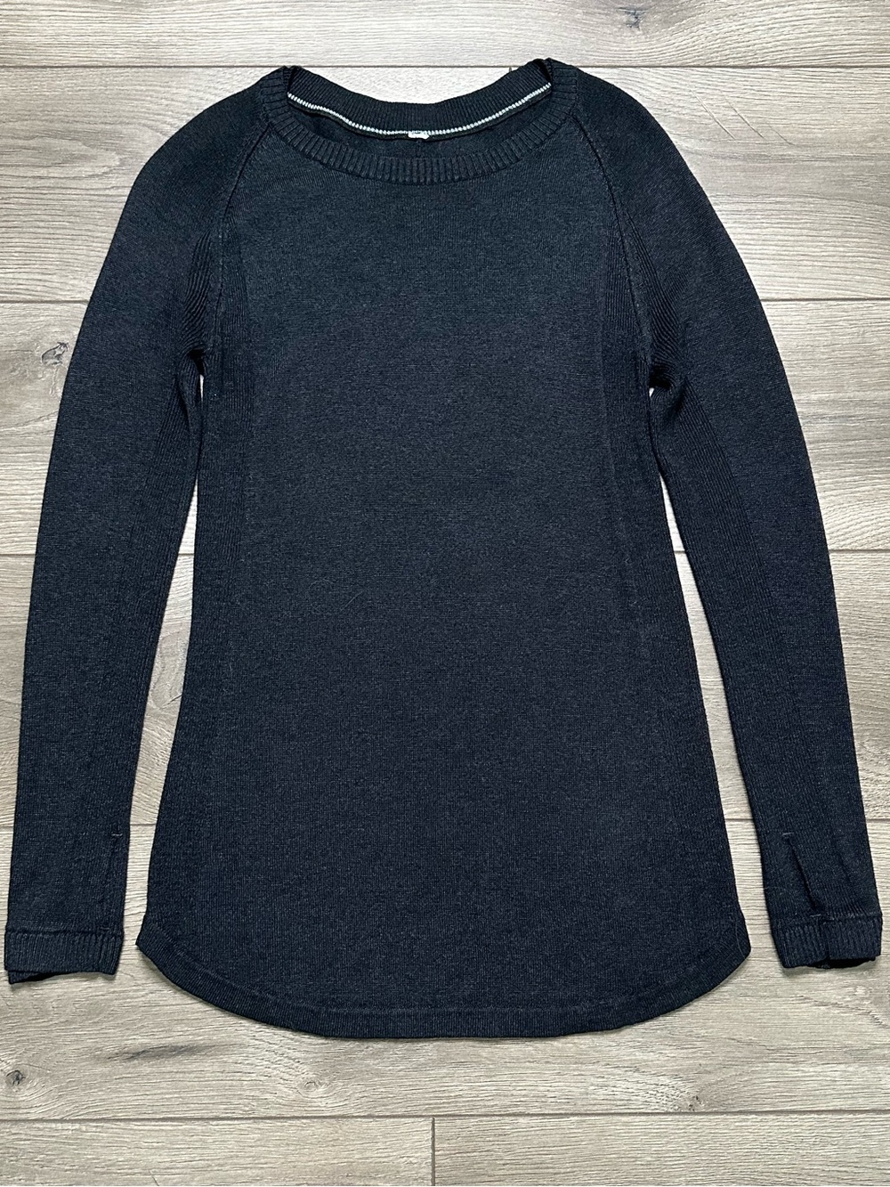 Lululemon Sunshine Coast Long Sleeve Heathered Black Cashmere Blend Sweater  4